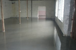 OÜ Tüdrukud tolmuvaba põrand1.JPG